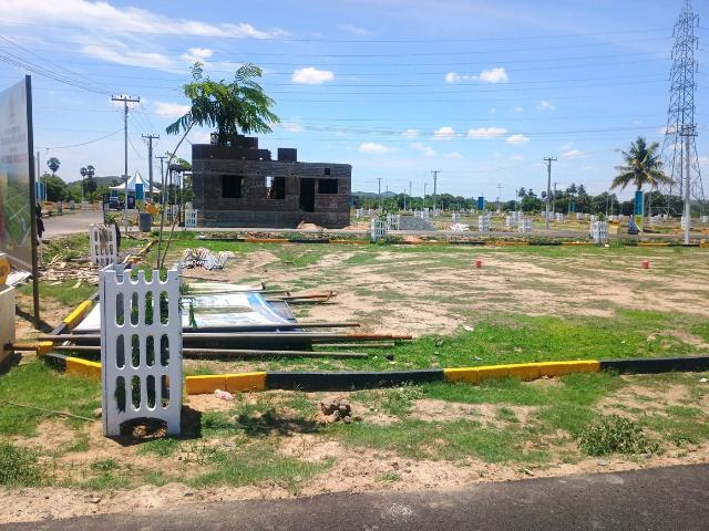 Residential Plot in Singaperumal Koil for resale Chennai. The reference number is 20558766