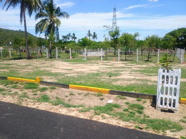 Residential Plot in Singaperumal Koil for resale Chennai. The reference number is 20558900