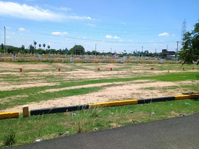 Residential Plot in Singaperumal Koil for resale Chennai. The reference number is 20559252