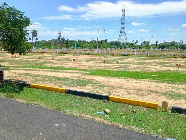 Residential Plot in Singaperumal Koil for resale Chennai. The reference number is 20559292