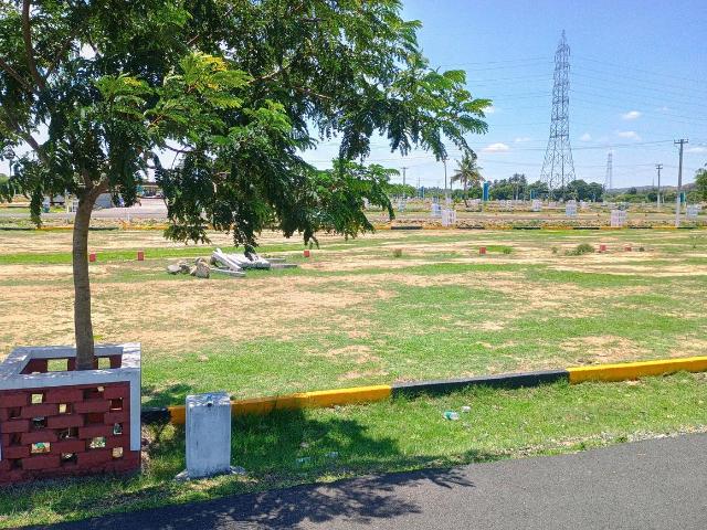 Residential Plot in Singaperumal Koil for resale Chennai. The reference number is 20559227