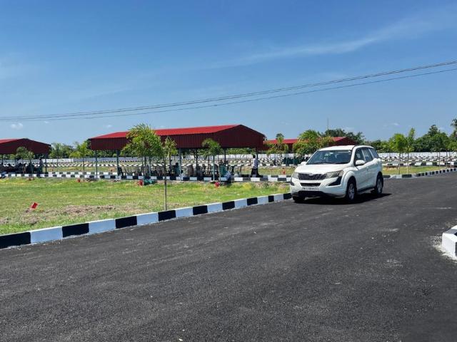 Residential Plot in Singaperumal Koil for resale Chennai. The reference number is 20813186