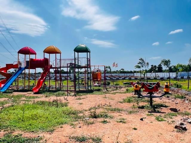 Residential Plot in Singaperumal Koil for resale Chennai. The reference number is 20905589