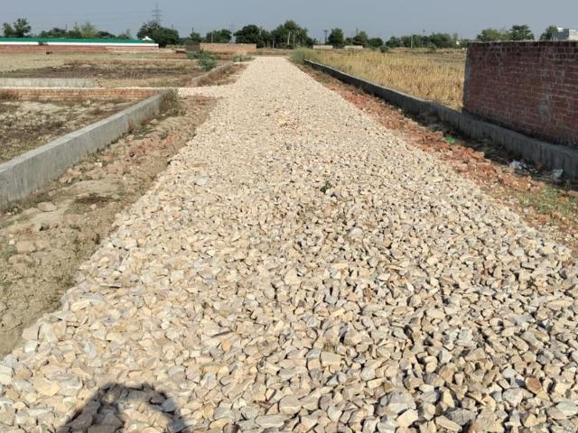Residential Plot in Sisandi for resale Lucknow. The reference number is 20614953