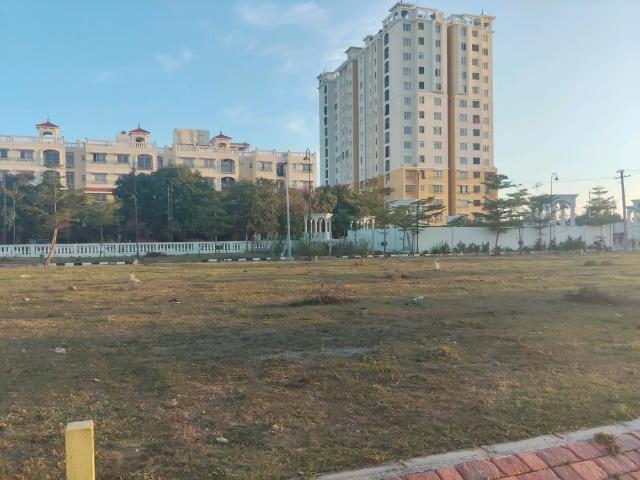 Residential Plot in Siruseri for resale Chennai. The reference number is 14660670