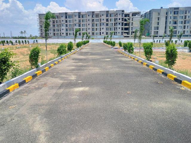 Residential Plot in Siruseri for resale Chennai. The reference number is 17124513