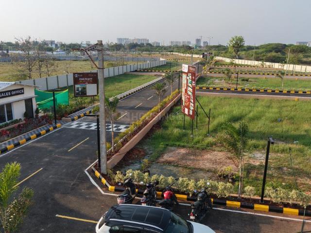 Residential Plot in Siruseri for resale Chennai. The reference number is 20050480