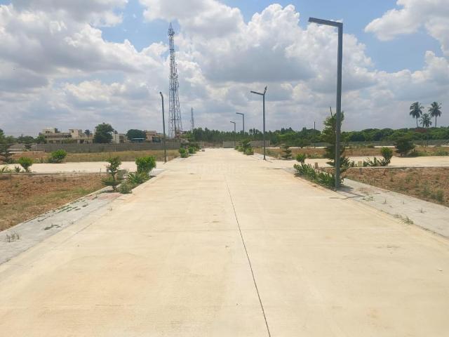 Residential Plot in Srinivaspur Rural for resale Kolar. The reference number is 20602443