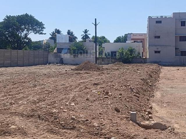Residential Plot in Srirangam for resale Tiruchirappalli. The reference number is 20401178