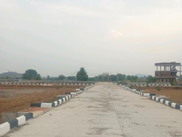 Residential Plot in Tukkuguda for resale Hyderabad. The reference number is 20040318