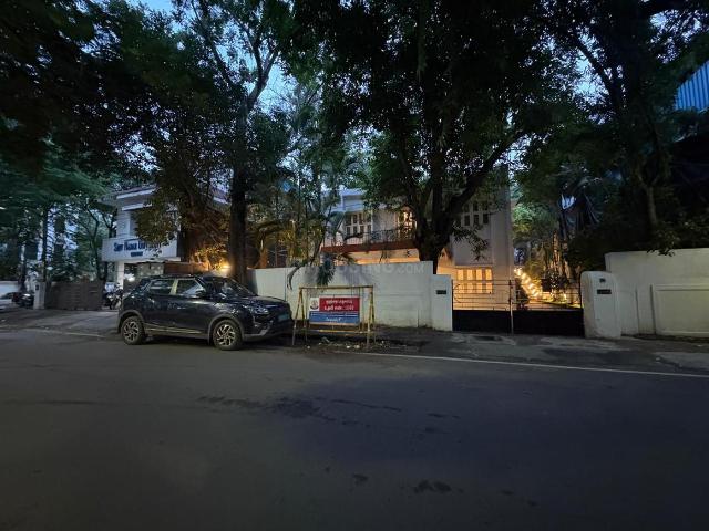 Residential Plot in T Nagar for resale Chennai. The reference number is 19774811