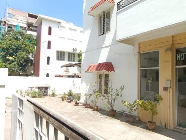 Residential Plot in T Nagar for resale Chennai. The reference number is 20402784
