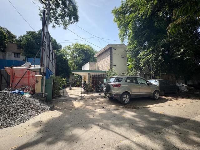 Residential Plot in T Nagar for resale Chennai. The reference number is 20706409
