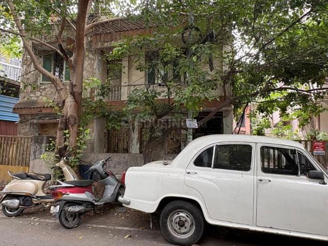 Residential Plot in T Nagar for resale Chennai. The reference number is 20706429