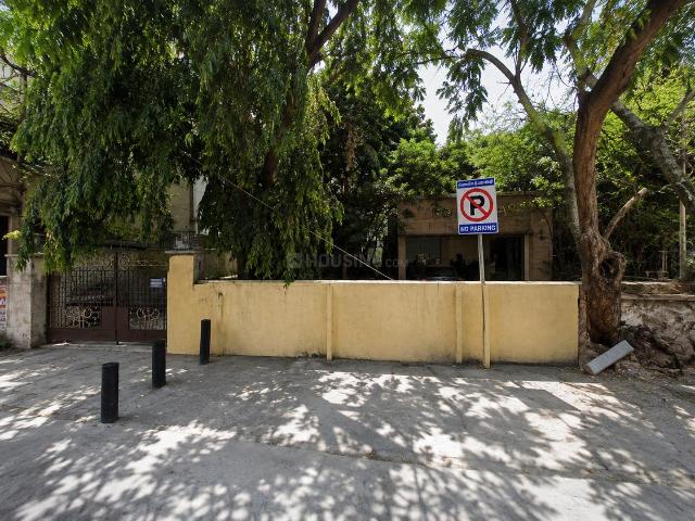 Residential Plot in T Nagar for resale Chennai. The reference number is 20959824