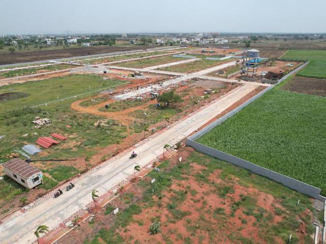 Residential Plot in Tadigadapa for resale Krishna. The reference number is 19302469
