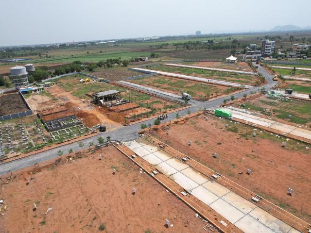 Residential Plot in Tadikonda for resale Guntur. The reference number is 14592090