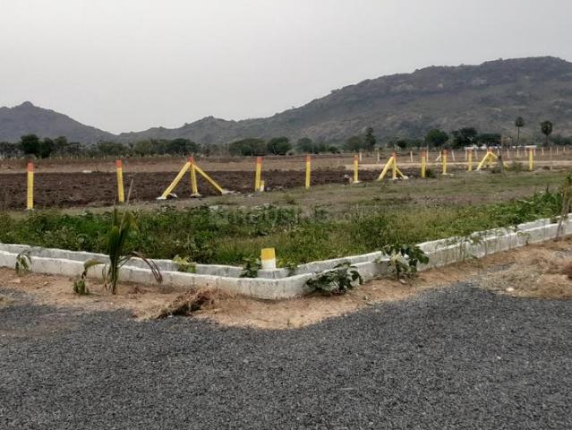 Residential Plot in Tadikonda for resale Guntur. The reference number is 14683174