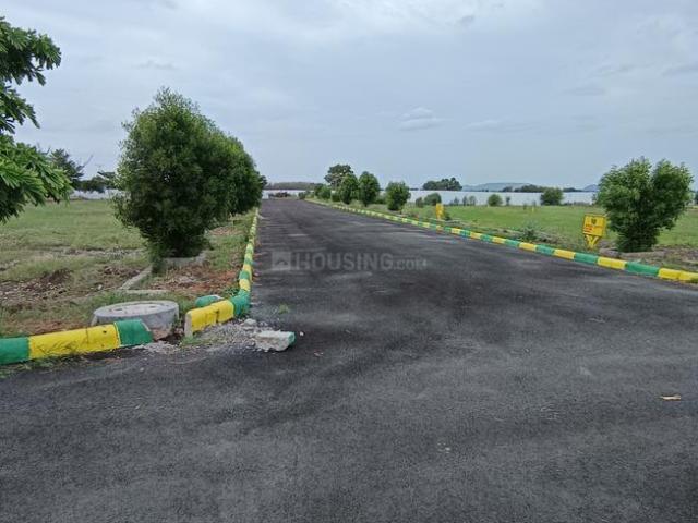 Residential Plot in Tadikonda for resale Guntur. The reference number is 14849129