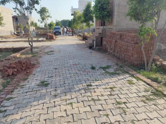Residential Plot in Tajpur Pahari Village for resale New Delhi. The reference number is 20212731