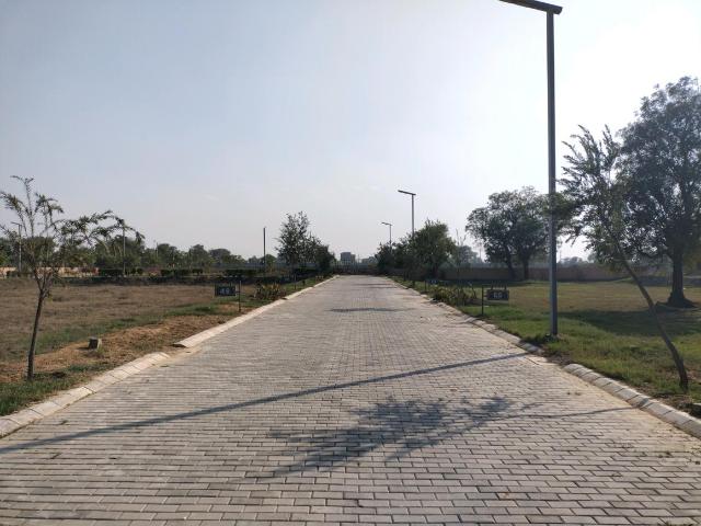 Residential Plot in Tajupur for resale Faridabad. The reference number is 19453202