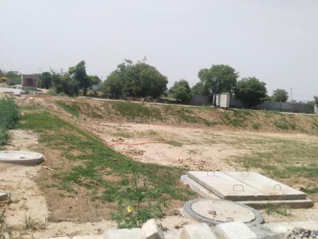 Residential Plot in Tajupur for resale Faridabad. The reference number is 19889397