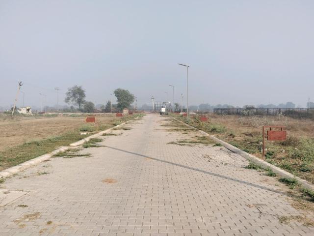 Residential Plot in Tajupur for resale Faridabad. The reference number is 19074430