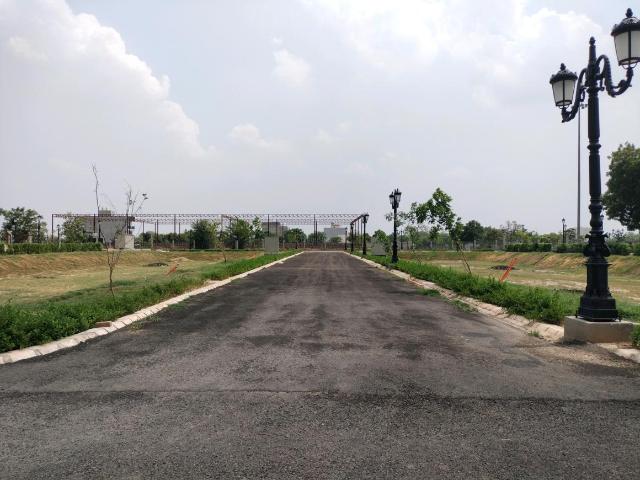 Residential Plot in Tajupur for resale Faridabad. The reference number is 20366542