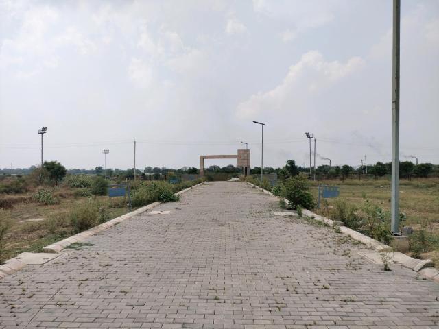 Residential Plot in Tajupur for resale Faridabad. The reference number is 20371848