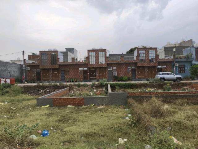 Residential Plot in Talabpur Urf Hathipur for resale Ghaziabad. The reference number is 20197960
