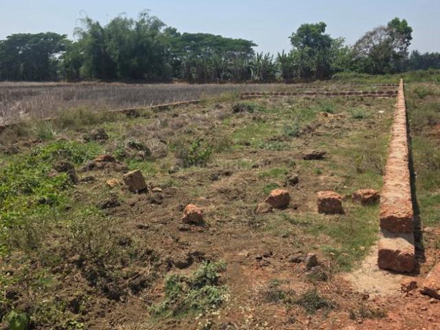 Residential Plot in Tankapani Road for resale Bhubaneswar. The reference number is 19904916