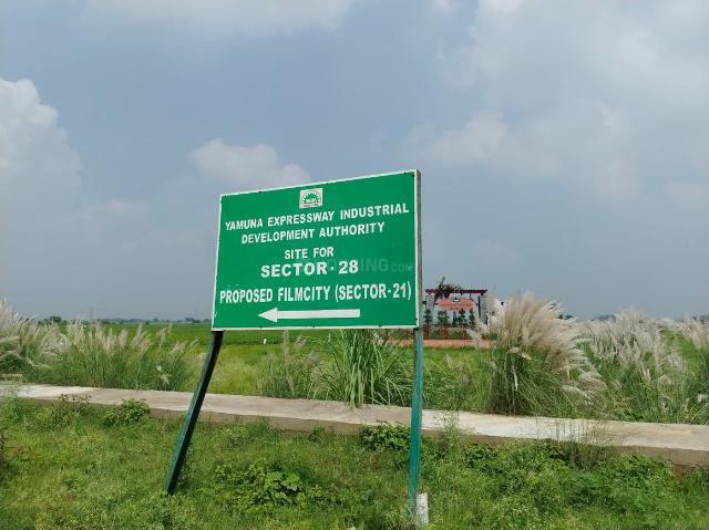 Residential Plot in Tappal for resale Aligarh. The reference number is 18698859