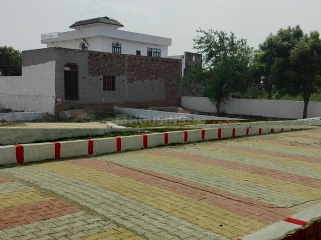 Residential Plot in Tech Zone for resale Greater Noida. The reference number is 20065919