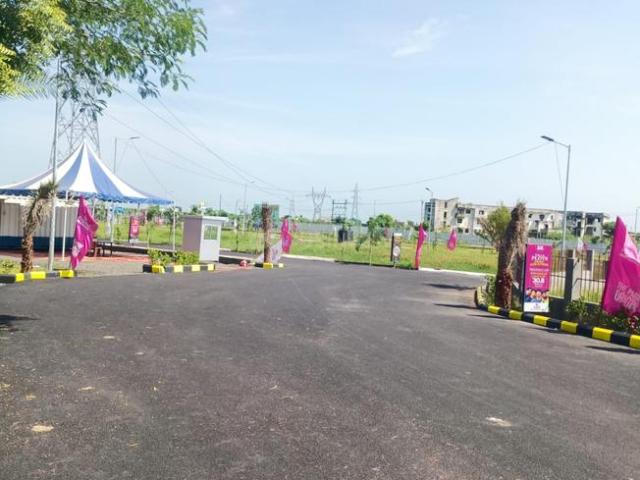 Residential Plot in Thandalam for resale Chennai. The reference number is 19976354