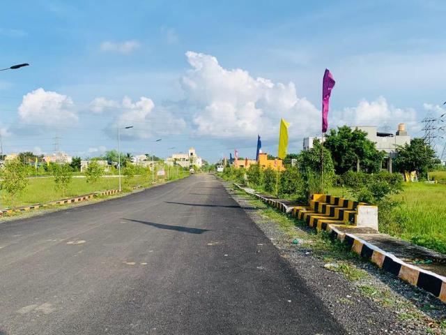Residential Plot in Thandalam for resale Chennai. The reference number is 19176992