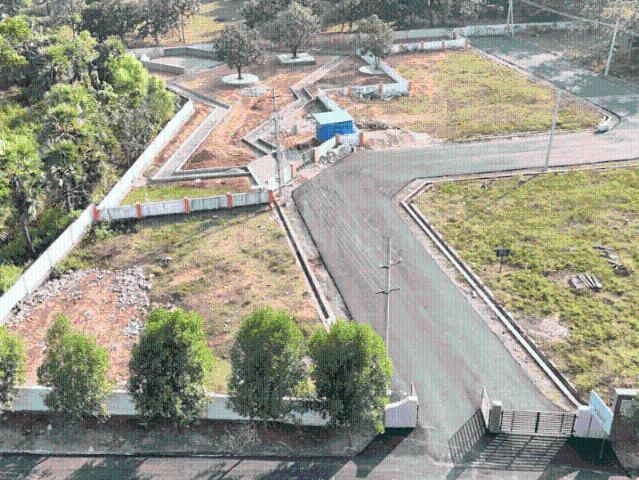 Residential Plot in Thagarapuvalasa for resale Visakhapatnam. The reference number is 19949924
