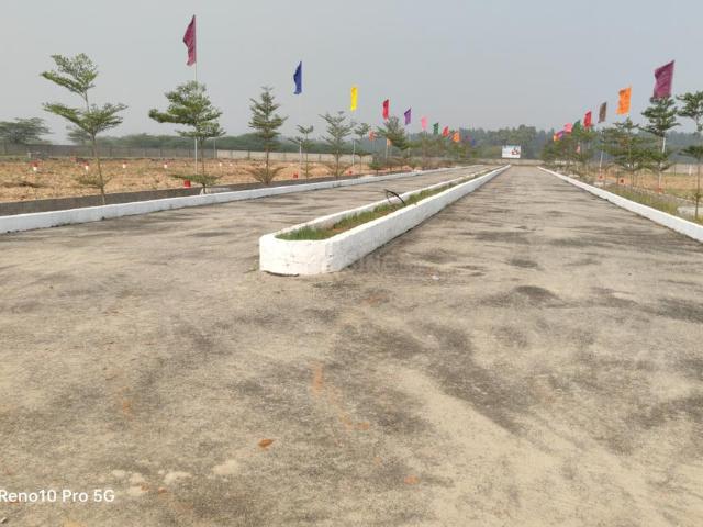 Residential Plot in Thagarapuvalasa for resale Visakhapatnam. The reference number is 19201010