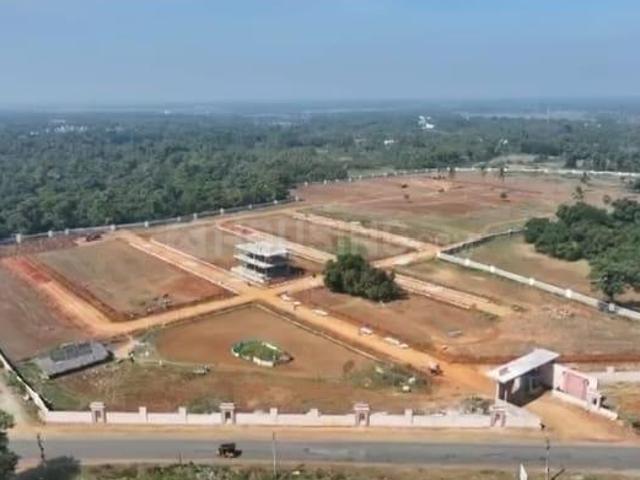 Residential Plot in Thagarapuvalasa for resale Visakhapatnam. The reference number is 20002158