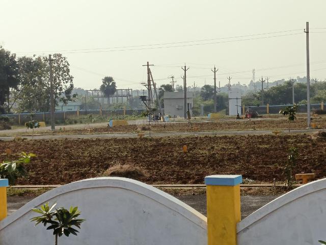 Residential Plot in Thagarapuvalasa for resale Visakhapatnam. The reference number is 20199179