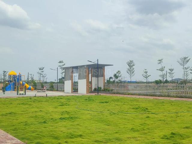 Residential Plot in Thaiyur for resale Chennai. The reference number is 20994777