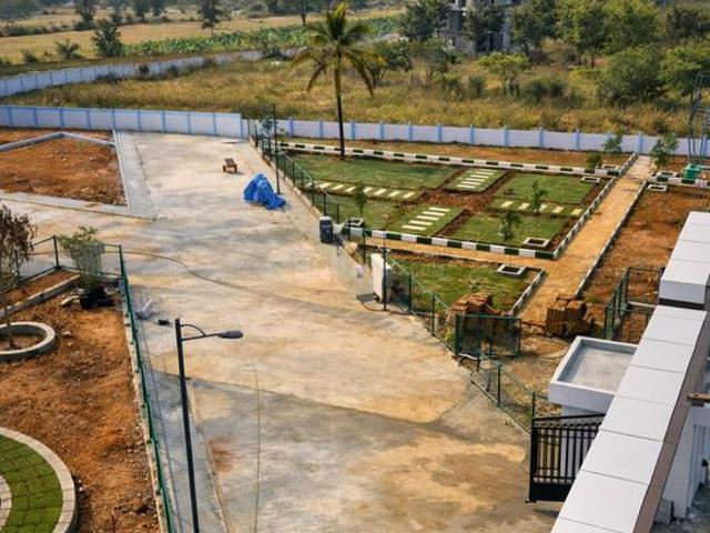 Residential Plot in Tharalu for resale Bengaluru. The reference number is 20253663