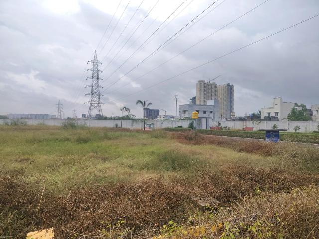 Residential Plot in Kelambakkam for resale Chennai. The reference number is 4723108