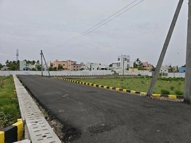 Residential Plot in Thirunindravur for resale Chennai. The reference number is 20734750
