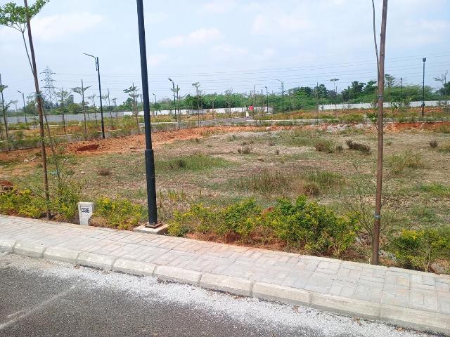 Residential Plot in Thirunindravur for resale Nadukuthagai. The reference number is 16516023