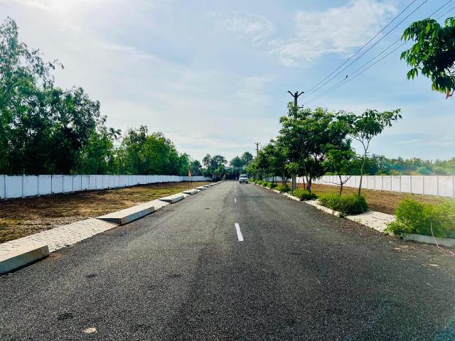 Residential Plot in Thiruporur for resale Chennai. The reference number is 20871723