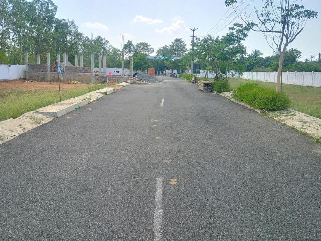 Residential Plot in Thiruporur for resale Chennai. The reference number is 20886831