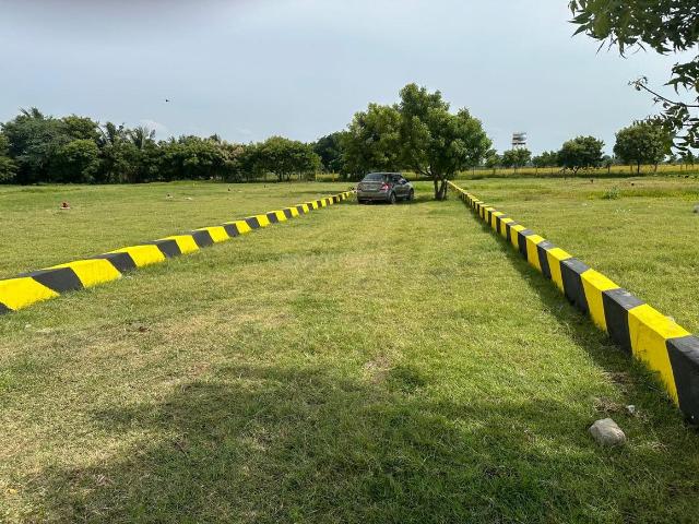 Residential Plot in Thiruvallur for resale Chennai. The reference number is 15458308