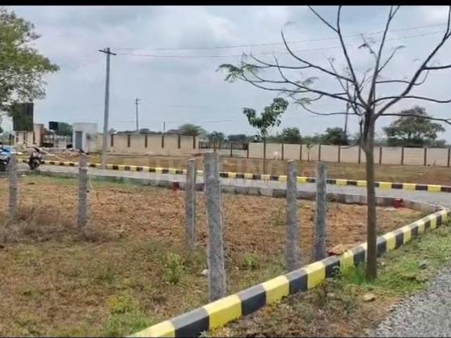 Residential Plot in Thiruvallur for resale Chennai. The reference number is 20619267