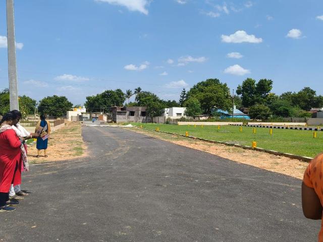 Residential Plot in Thiruvallur for resale Kakkalur. The reference number is 16747683