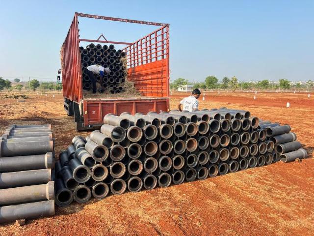 Residential Plot in Thummaloor for resale Hyderabad. The reference number is 20410144